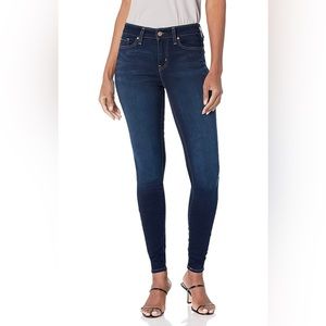 Levi’s Skinny Jeans in Immaculate